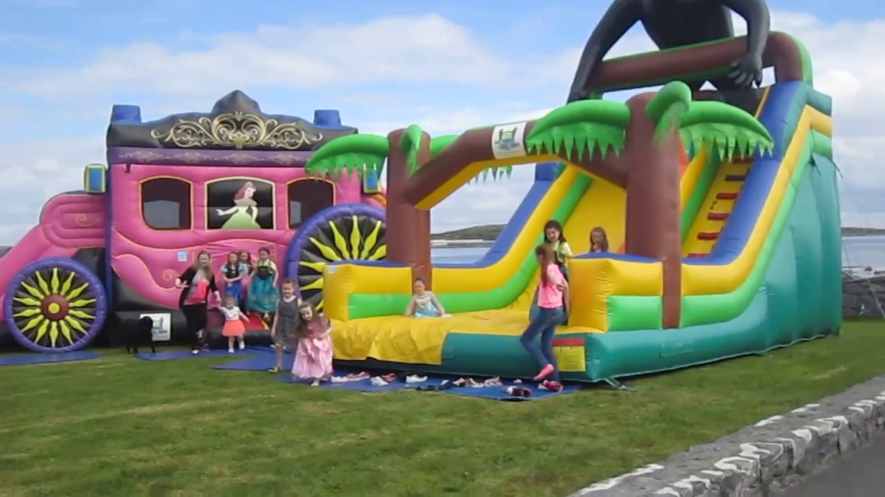 TIPS ON THROWING THE PERFECT BOUNCE CASTLE PARTY